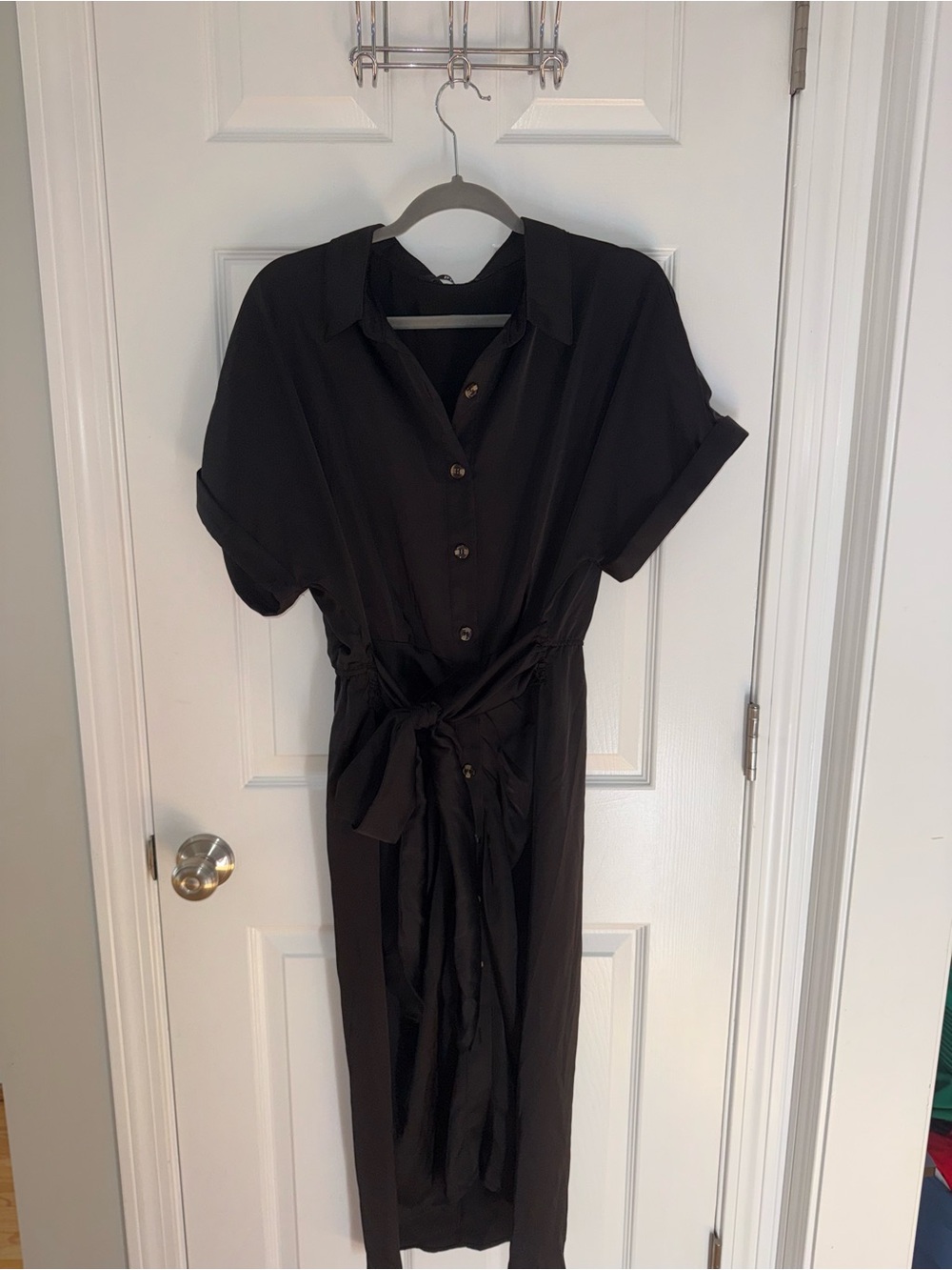Classic Black Midi Shirt Dress with Waist Tie